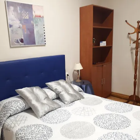 Loinaz Guest house *